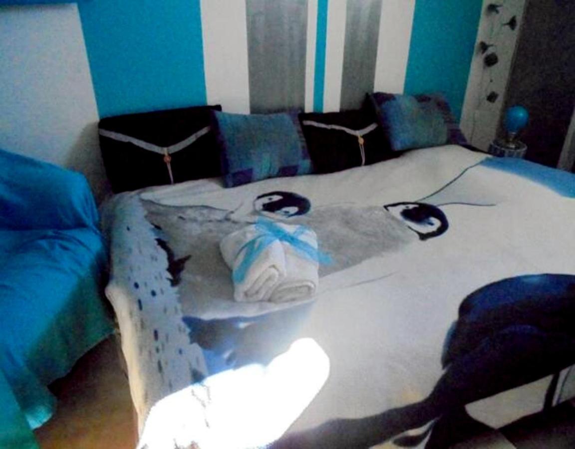 Blue Room, Kitchenette Chaumont (Haute-Marne) Exterior foto