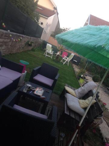 Blue Room, Kitchenette Chaumont (Haute-Marne) Exterior foto